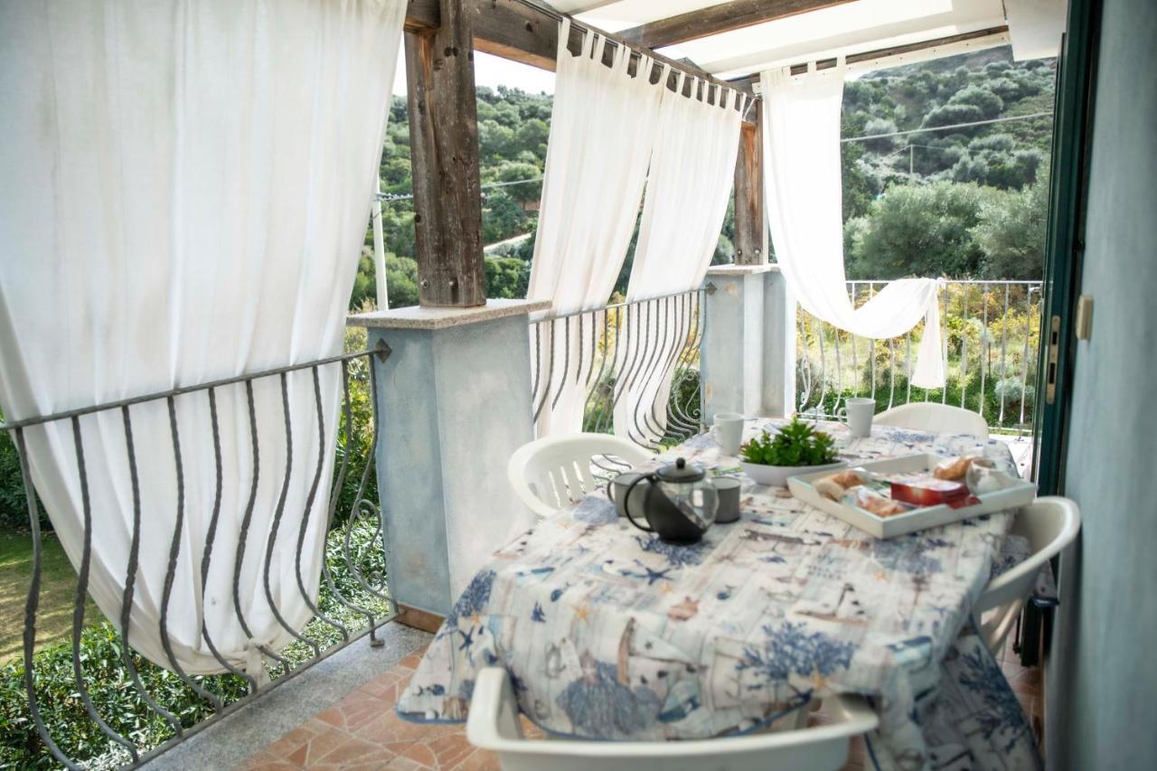 Апартаменты Sardinia Imagination - S M Coghinas T43 Pedrumalu Экстерьер фото