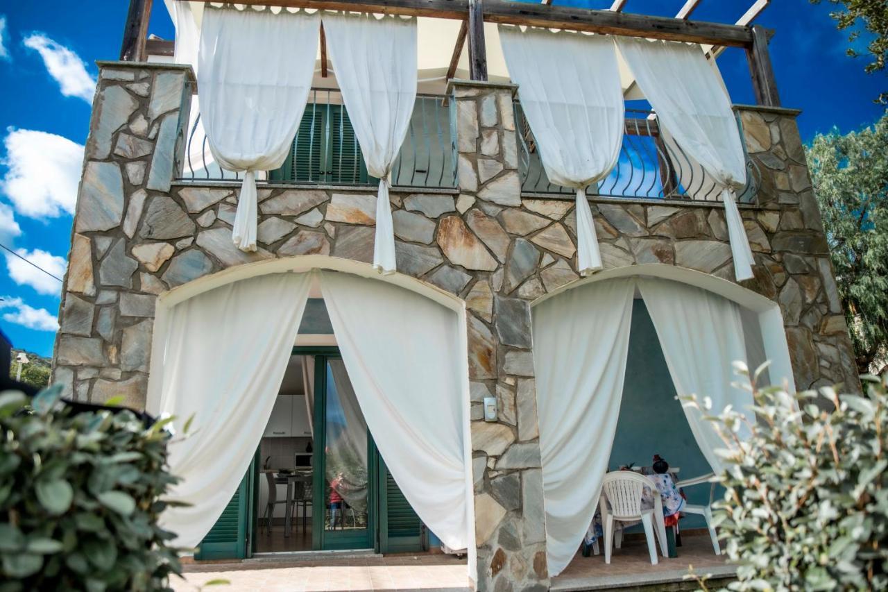 Апартаменты Sardinia Imagination - S M Coghinas T43 Pedrumalu Экстерьер фото